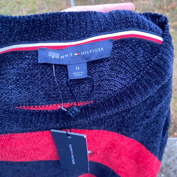 Tommy Hilfiger Global Chenille V-Neck Sweater Size M NWT - Picture 5 of 7